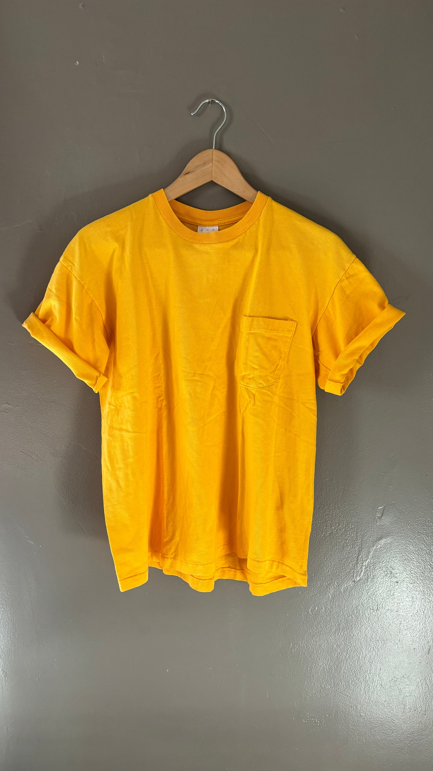 Vintage Gap Pocket Tee