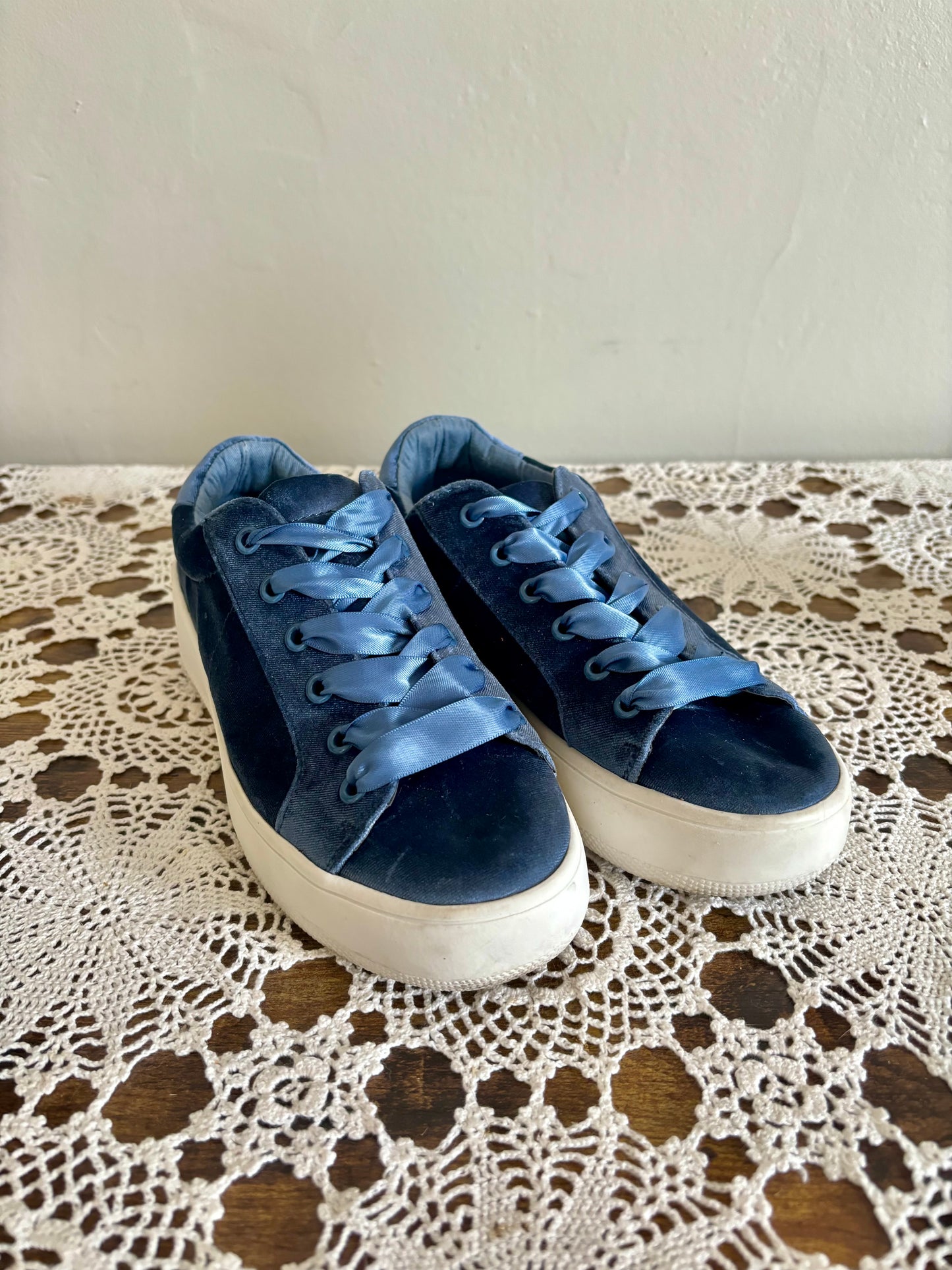 Steve Madden Blue Velvet Platform Sneakers