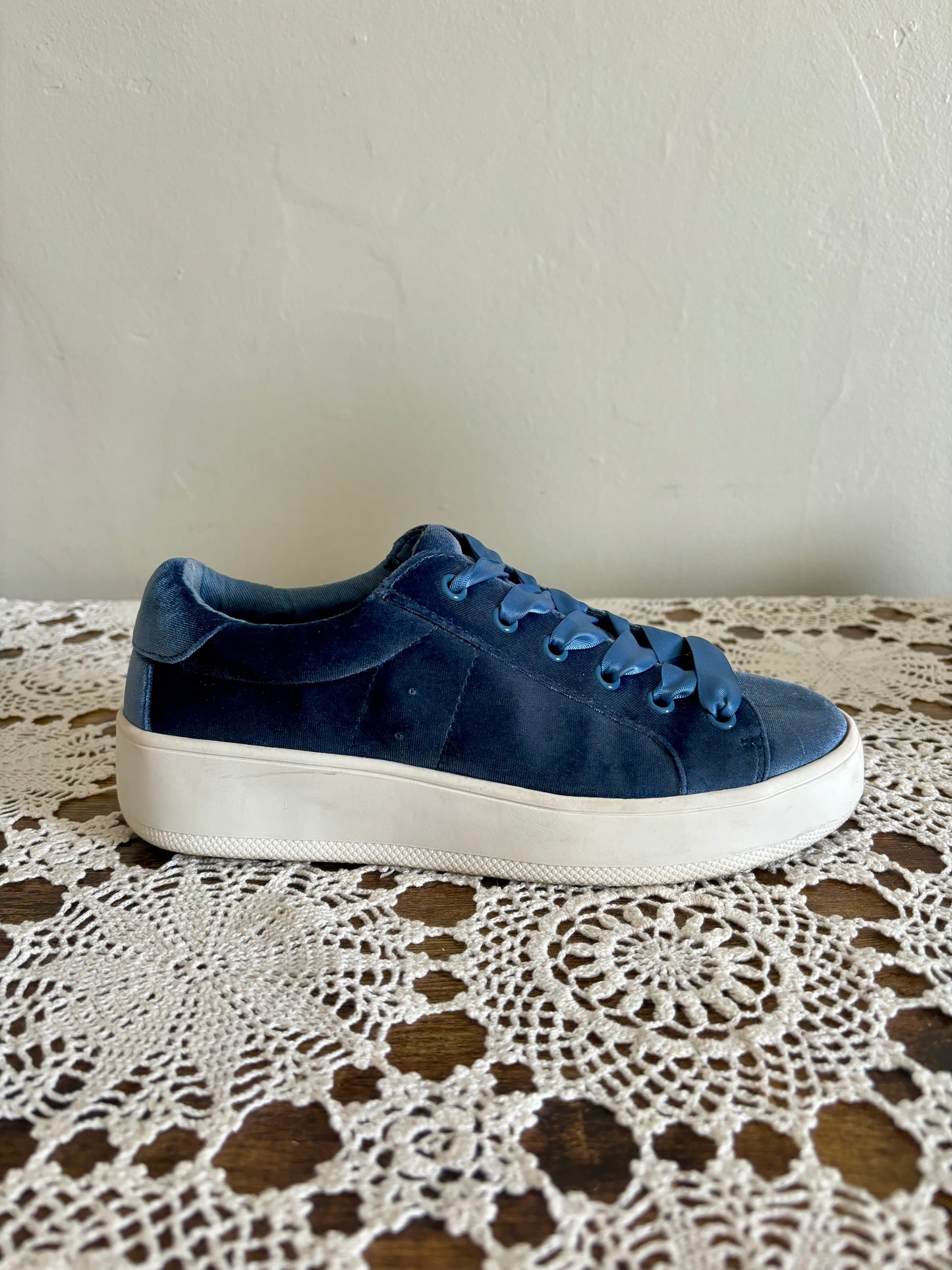 Steve Madden Blue Velvet Platform Sneakers