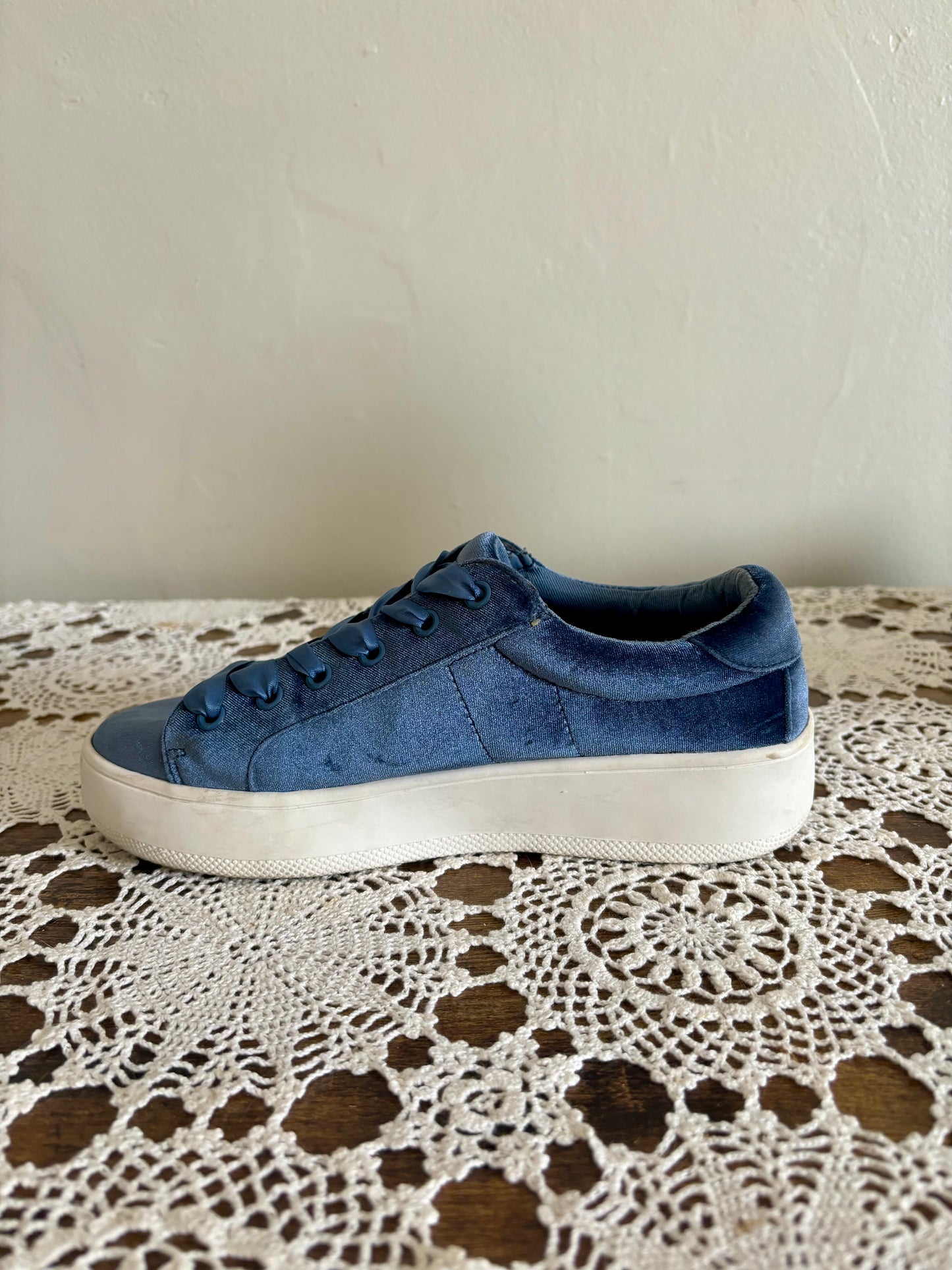 Steve Madden Blue Velvet Platform Sneakers