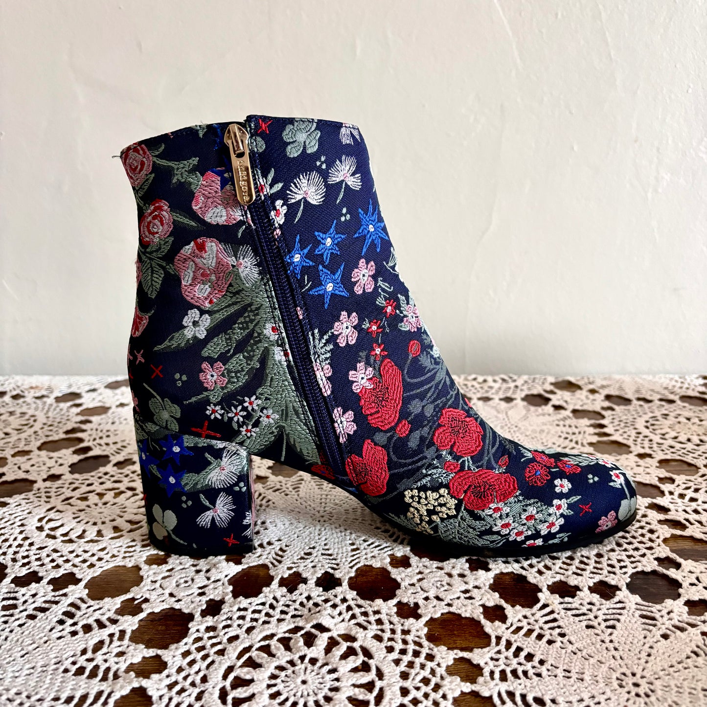 Indigo Rd. Floral Embroidered Boots