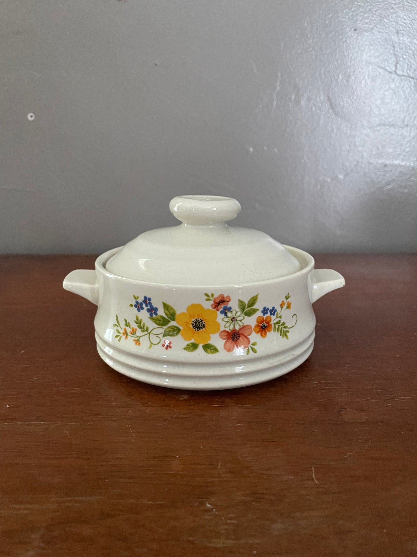 Vintage Floral “Bake Serve N Store” Casserole Dish