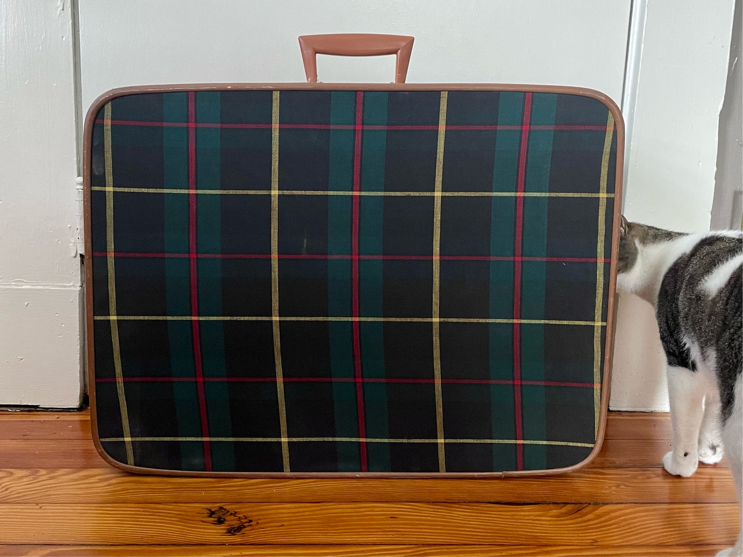 Vintage 1960s Plaid Suitcase Bag