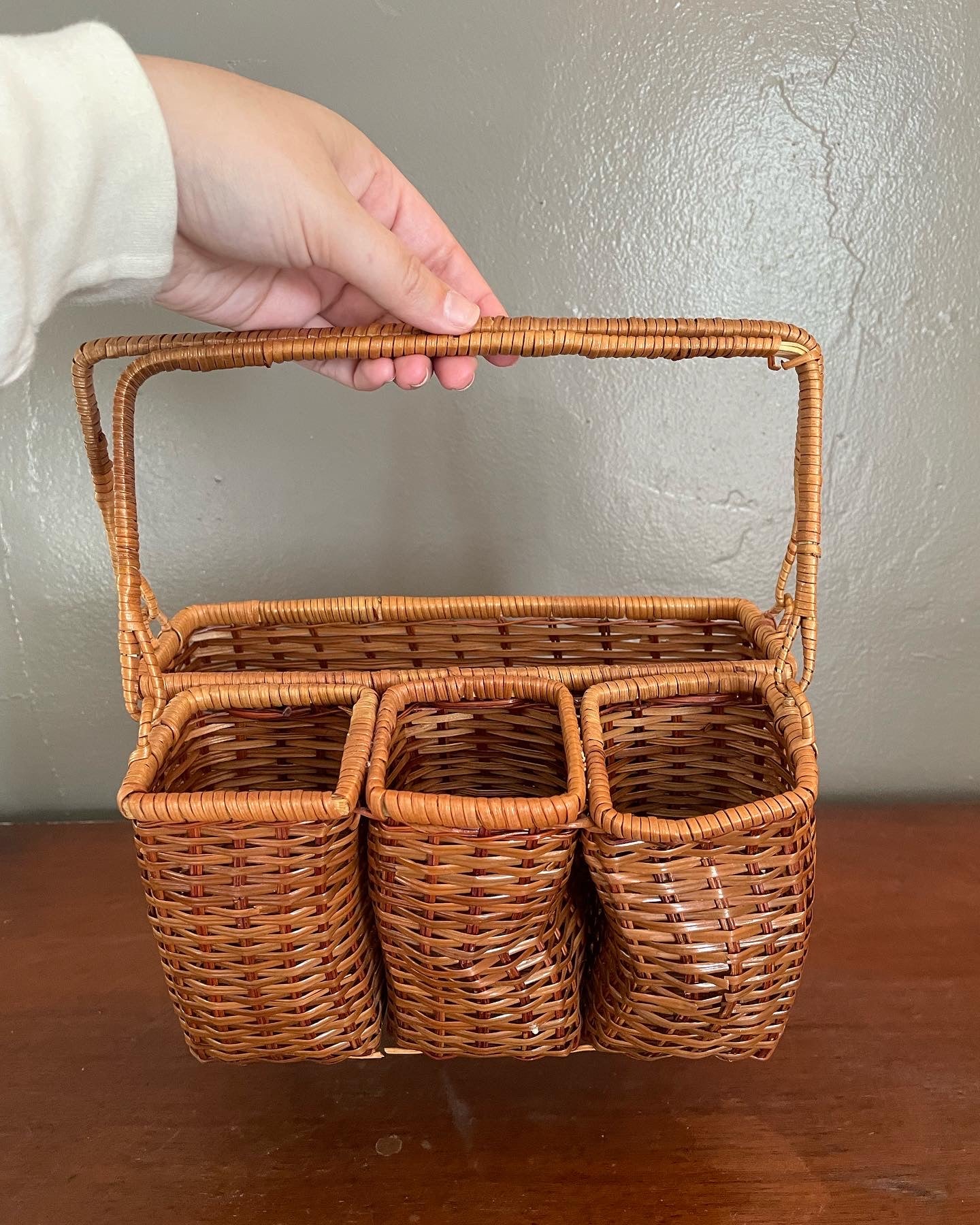 Utensil Basket