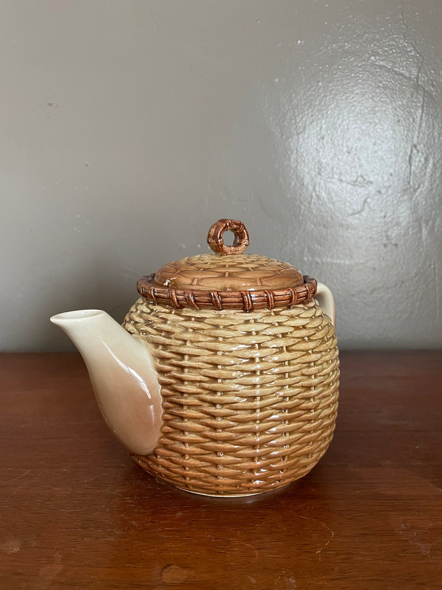 Made in Japan Basket Teapot