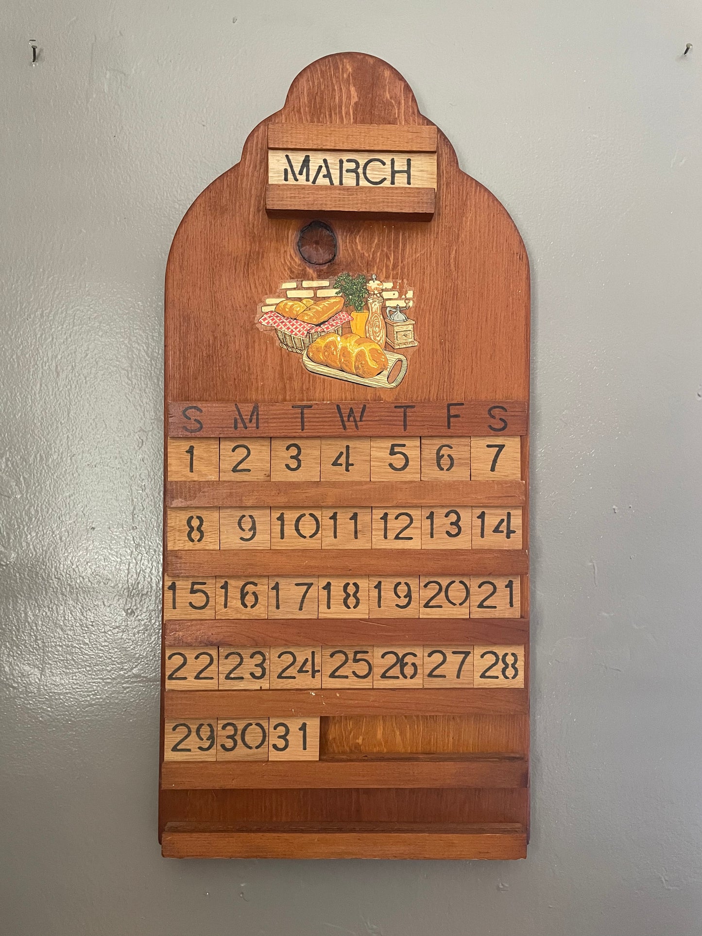 Vintage Wood Wall Calendar